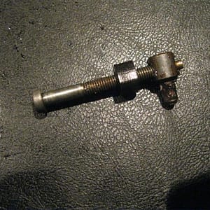 stelschroef Stihl 012 kettingzaag onderdeel