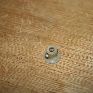 kooi moer, auto onderdeel 2CV